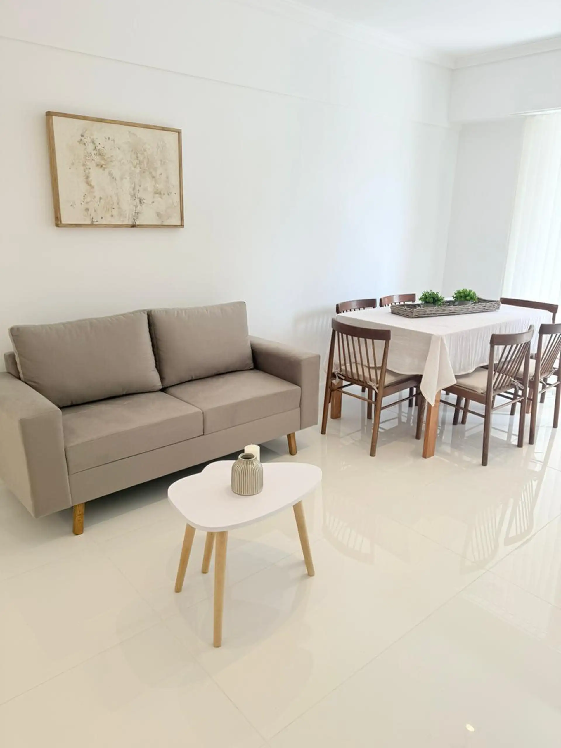 Depto 3 amb reciclado, 70m² con balcón — Santiago del Estero 1500