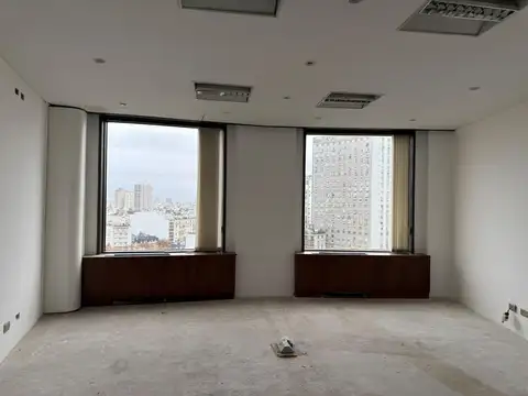 Oficina en Alquiler 42 años
