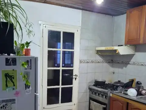 Casa en Venta - 3 Dormitorios 1 Baño - 350mts - Berisso