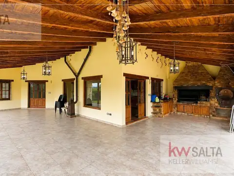 Casa en Venta en La Almudena, USD 480.000