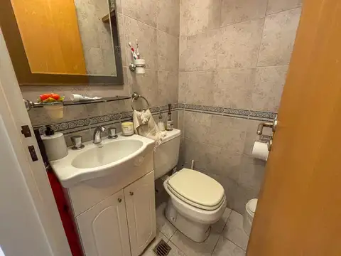 Depto Tipo Casa 5 ambientes con 3 baños