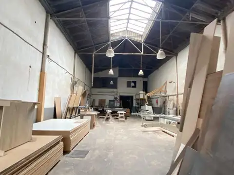 Alquiler  Galpón en Ciudadela. 