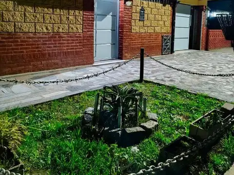 Casa en Venta de 5 dormitorios