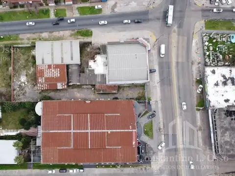 Locales - Terreno en venta - 7074 M2 -