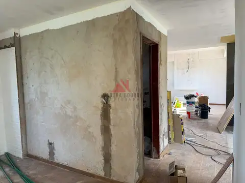 Casa Chalet  en Venta en Barrio Parque Los Pinos, Exaltación de la Cruz, G.B.A. Zona Norte