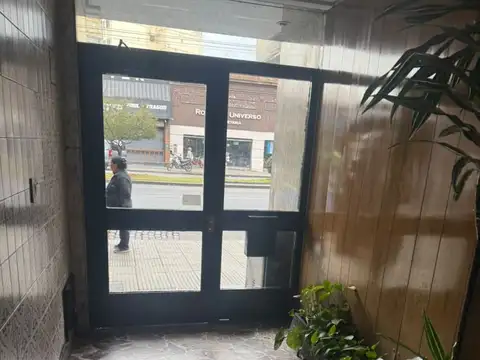 Avenida Rivadavia 8800