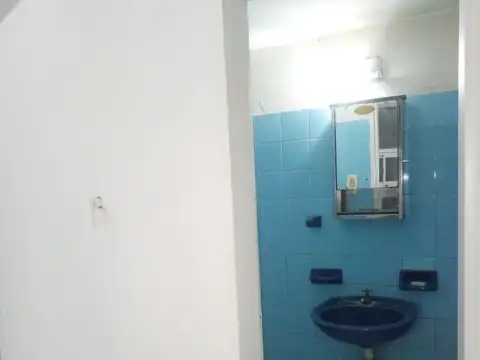 Local en Alquiler en José León Suárez, $ 750.000