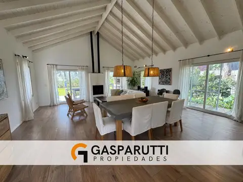 Casa en Venta al Noreste