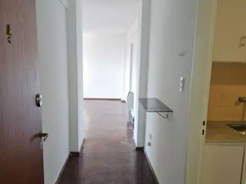 WHEELWRIGHT 1600, Piso 3