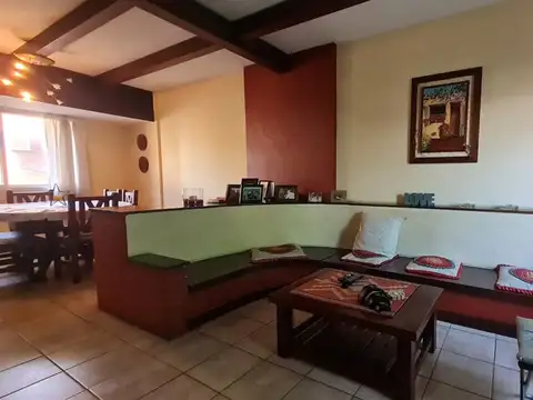Depto Tipo Casa en Venta de 4 ambientes