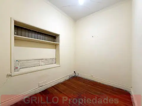 Galpon en Alquiler en Balvanera, $ 950.000
