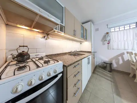 Depto Tipo Casa en Venta de 4 dormitorios