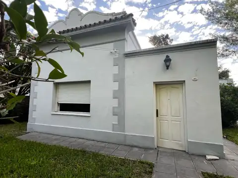 CASA ANTIGUA EN VENTA, GENERAL LAS HERAS