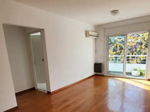 Av Centenario 1800, Piso 2