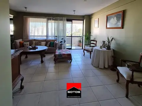 VENTA SEMIPISO 3 DORMITORIOS