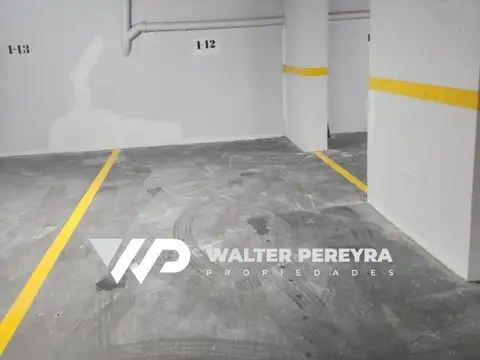 VENTA COCHERA SAN JUAN AL 2000 (SAN CRISTOBAL - CABA)