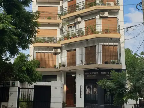 Dpto 4 Ambientes con Cochera y Baulera en Colombres 658, Lomas de Zamora