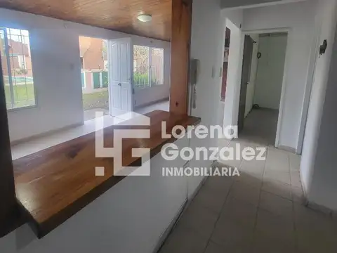 Casa 3 ambientes con 1 baño