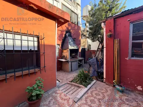 Depto Tipo Casa en Venta de 2 dormitorios