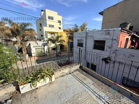 Depto Tipo Casa en Venta con 1 cocheras