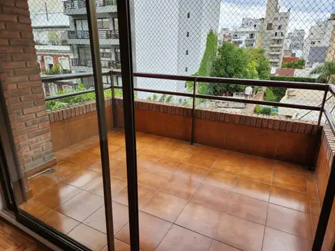 Departamento en Alquiler de 3 ambientes
