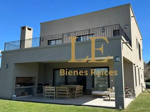 Casa en Alquiler en El Canton, USD 1.700