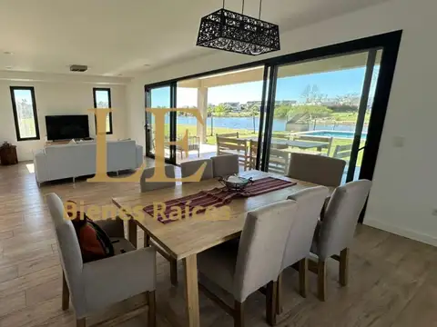 ALQUILER CASA EN EL CANTON A LA LAGUNA