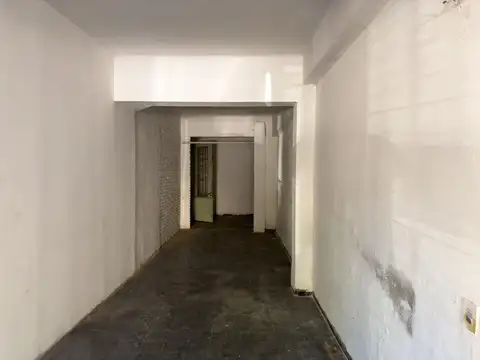Local en Alquiler 69 años