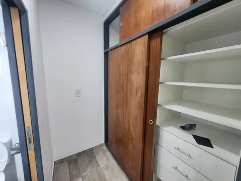 DEPARTAMENTO 2 AMBIENTES - ZONA TRIBUNALES - SIN EXPENSAS -