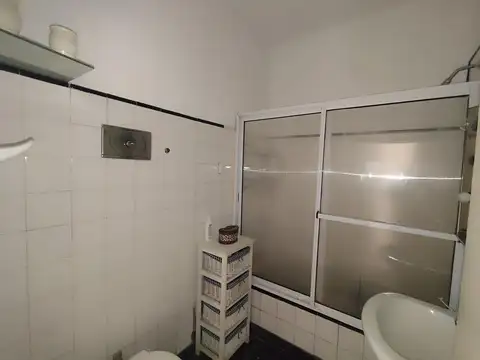 Depto Tipo Casa 4 ambientes con 2 baños