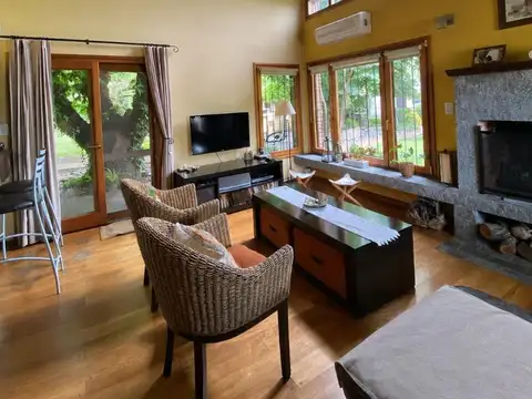Casa en Venta de 5 dormitorios