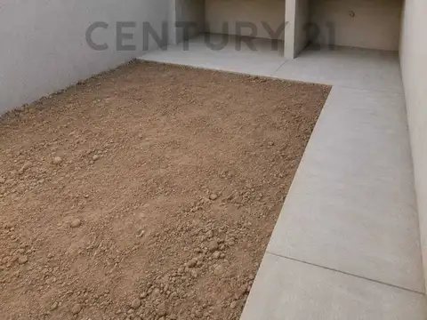 VENTA DE CASA  EN POZO DE 3 DORMITORIOS EN GUTIERREZ, MAIPÚ. MENDOZA- ID: 362030