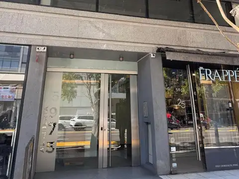 Avenida del Libertador  al 5900