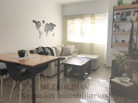 Emilio lamarca 5000, Piso PB