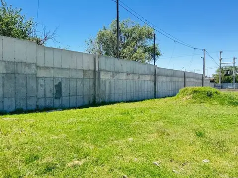 Celso Barrios 3600