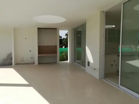 Casa en Venta en Los Hornos, USD 250.000