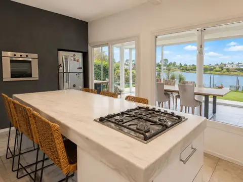 VENTA CASA PREMIUM 4 AMB LAGUNA SAN AGUSTIN TIGRE