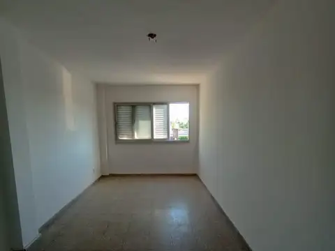 Departamento en Alquiler en La Guardia, $ 300.000