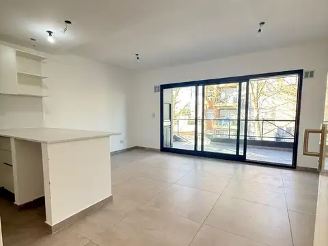 Barzana 1200, Piso 1°