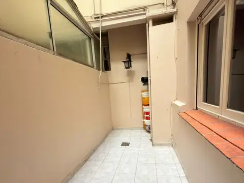 DELGADO 800, Piso PB