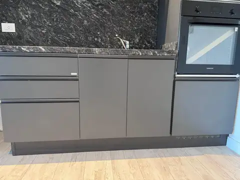 ALQUILER 1 AMBIENTE CON COCHERA LAS LOMITAS