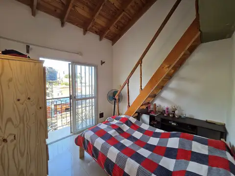 Depto Tipo Casa en Venta de 1 dormitorio