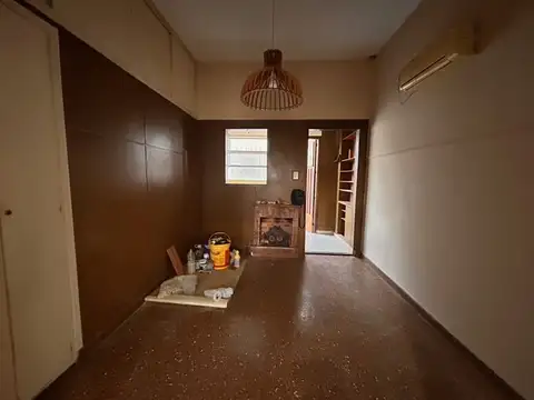 Casa en Alquiler en Lomas del Mirador, $ 900.000
