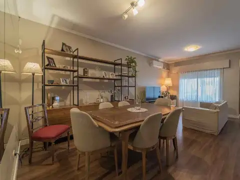 Hermoso Duplex, 5 amb, patio, Boulogne, San Isidro