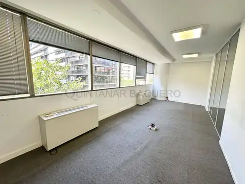 Encarnación Ezcurra 300, Piso 4