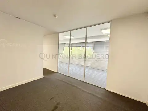 Encarnación Ezcurra 300, Piso 4