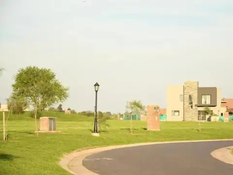 Terreno en Venta en Pilar del Este - Santa Elena, USD 40.200