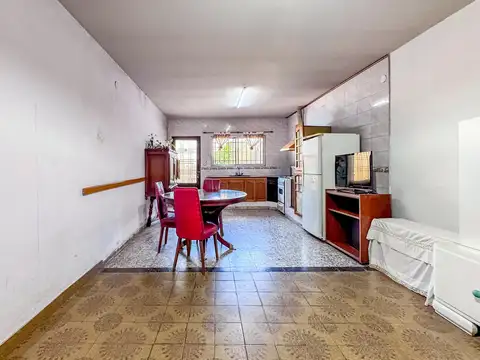 Casa en Venta en Azcuenaga, USD 82.000
