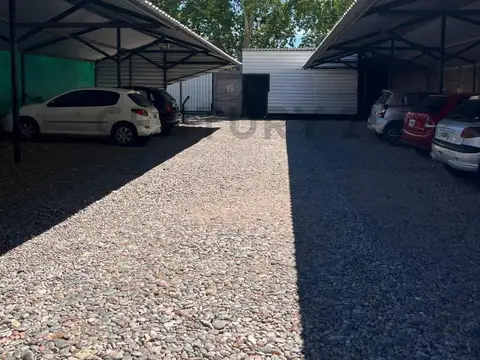 pellegrini 400, Piso 0