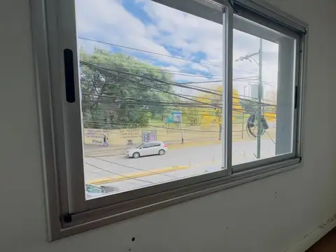 Oficina en Alquiler planta alta muy buena ubicación